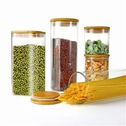 Zestaw kanistrów ze szkła borokrzemianowego do przechowywania żywności